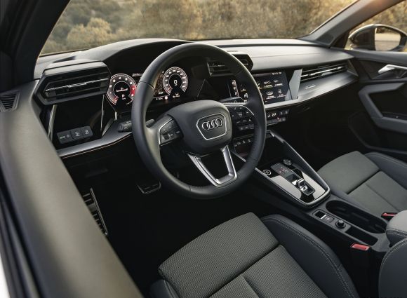 interior-audi-s3 Audi S3 - Preço, Ficha Técnica, Fotos