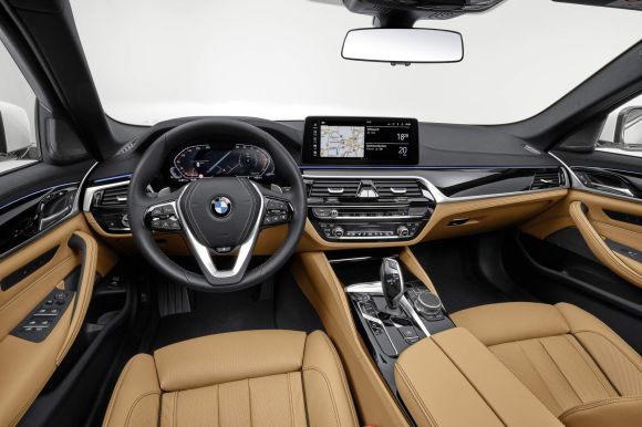 interior-bmw-540i BMW 540I - Preço, Ficha Técnica, Fotos