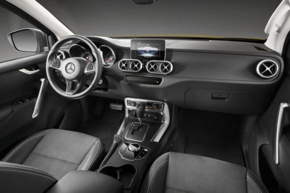 interior-mercedes-classe-x Mercedes Classe X - Preço, Ficha Técnica, Fotos