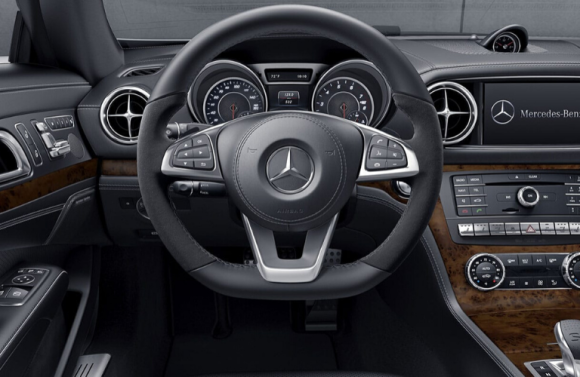 interior-mercedes-slc Mercedes SLC - Preço, Ficha Técnica, Fotos