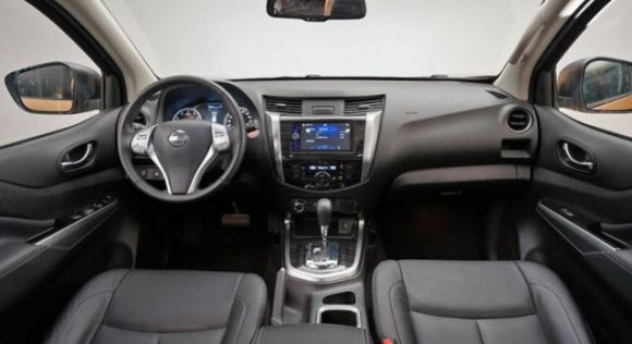 interior-nissan-terra Nissan Terra - Preço, Ficha Técnica, Fotos