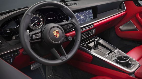 interior-porsche-911 Porsche 911 - Preço, Ficha Técnica, Fotos