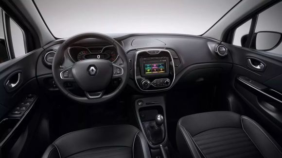 interior-renault-captur Renault Captur - Preço, Ficha Técnica, Fotos